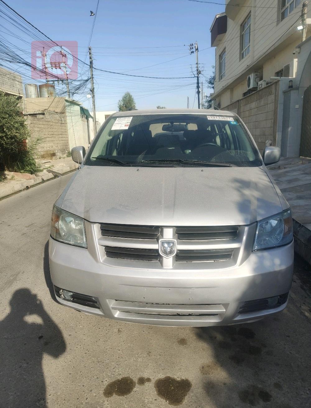Dodge Caravan